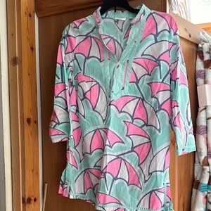 Crown & Ivy Beach Multicolor Patterned Top